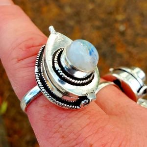 New Rainbow Moonstone 925 Silver Poison Ring.